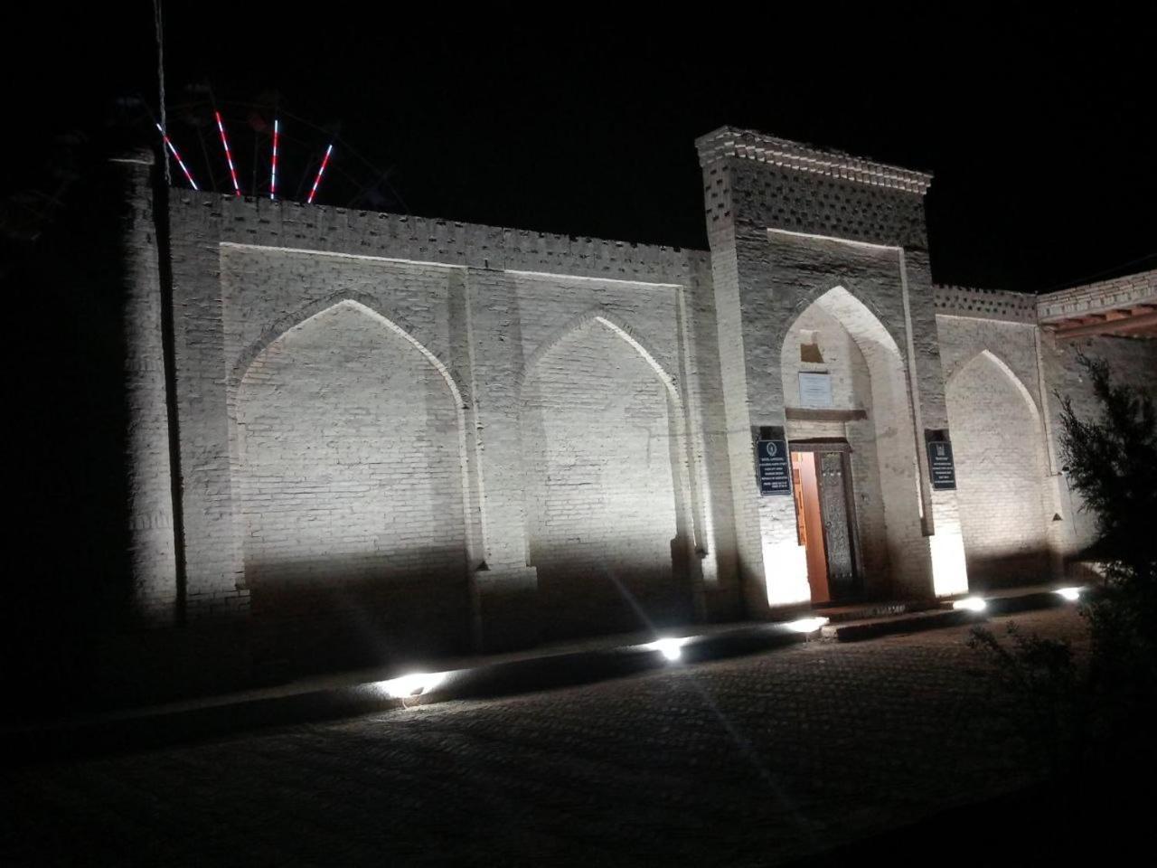 Carousel Hotel Khiva Exterior photo
